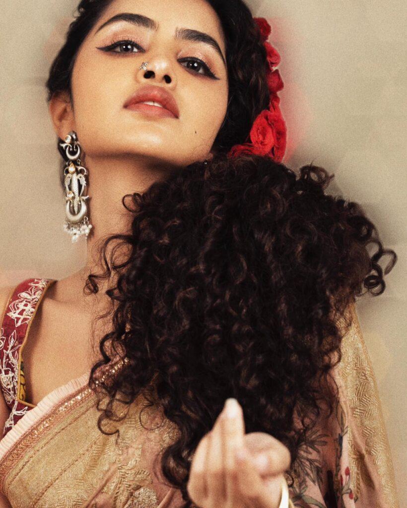 Anupama Parameswaran Hot