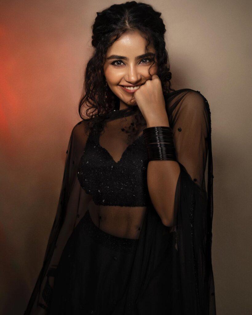 Anupama Parameswaran Hot