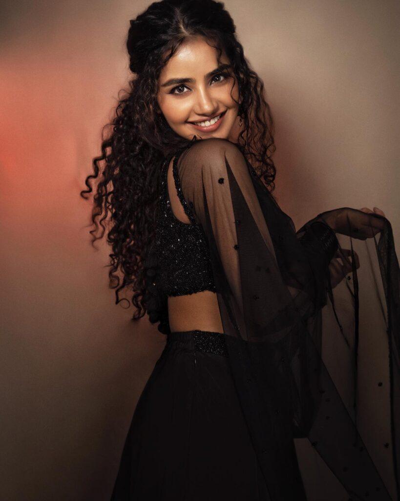 Anupama Parameswaran Hot